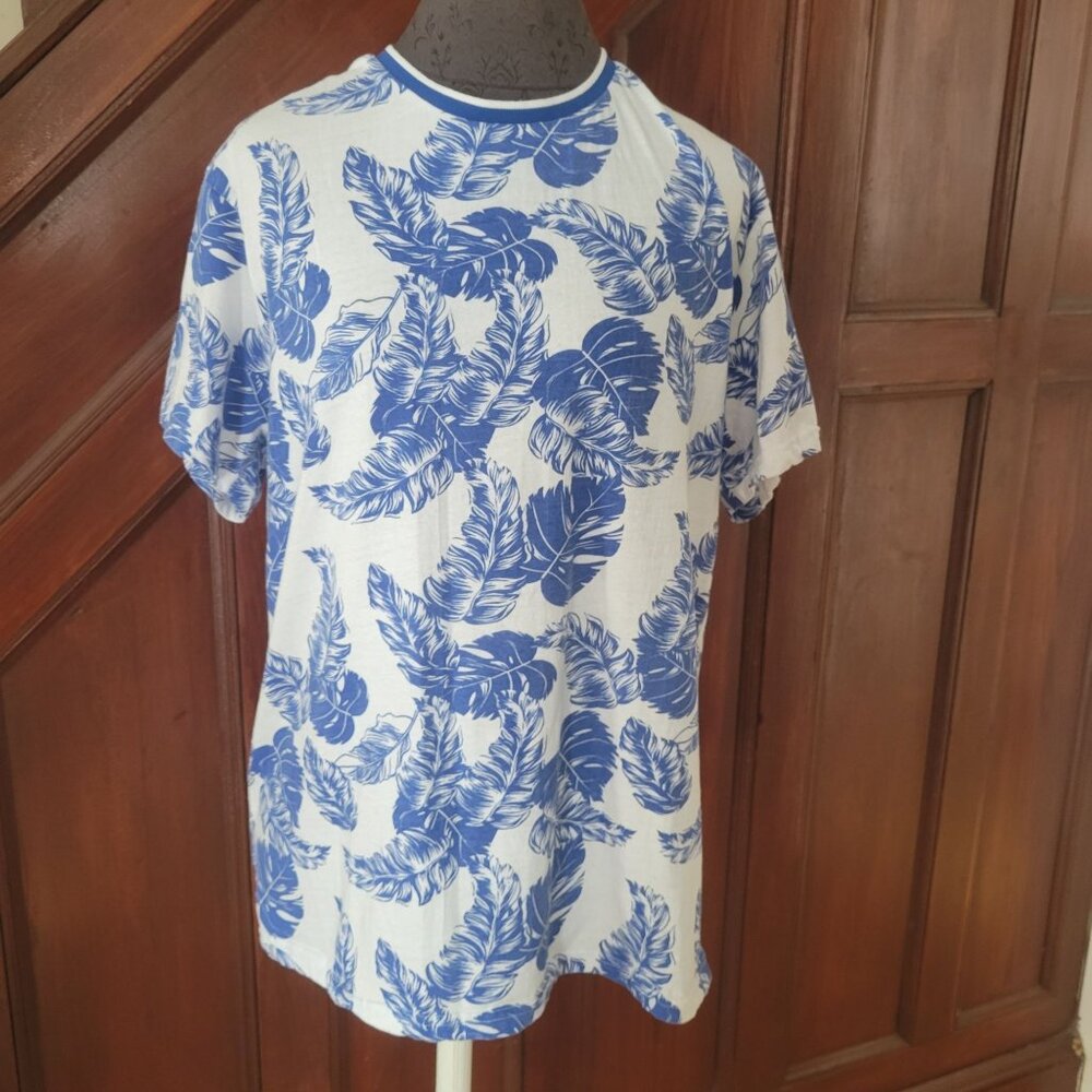 Straightfaded Blue Leaf Print Crewneck T-Shirt XL Cotton Blend Casual Style